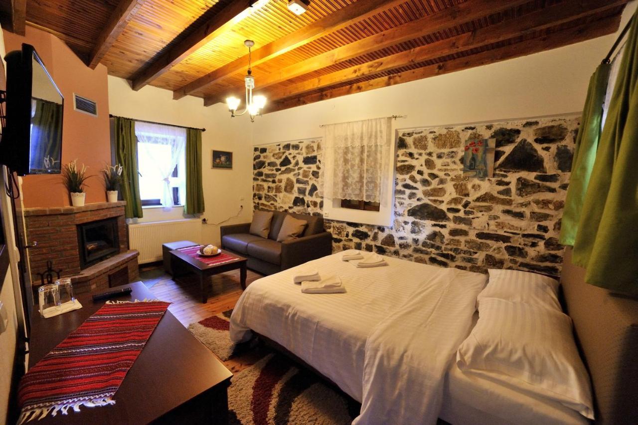 Guesthouse Papastoikou Палайос-Агиос-Атанасиос Экстерьер фото