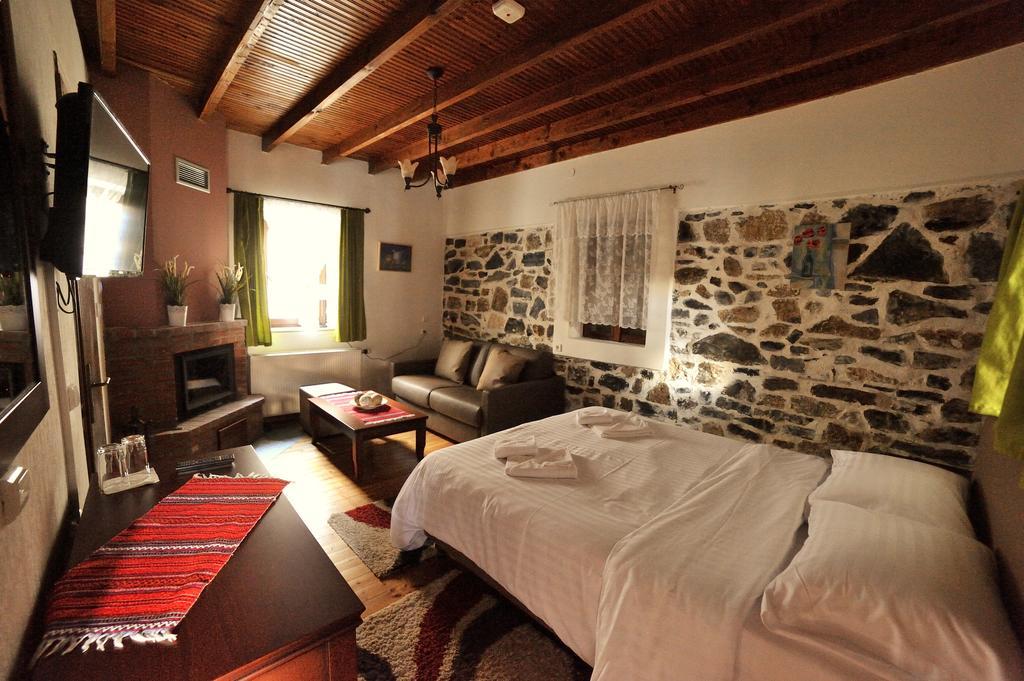 Guesthouse Papastoikou Палайос-Агиос-Атанасиос Экстерьер фото