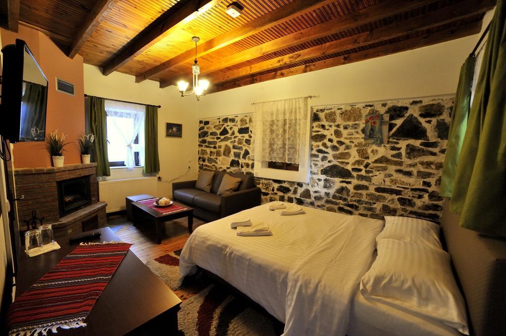 Guesthouse Papastoikou Палайос-Агиос-Атанасиос Экстерьер фото